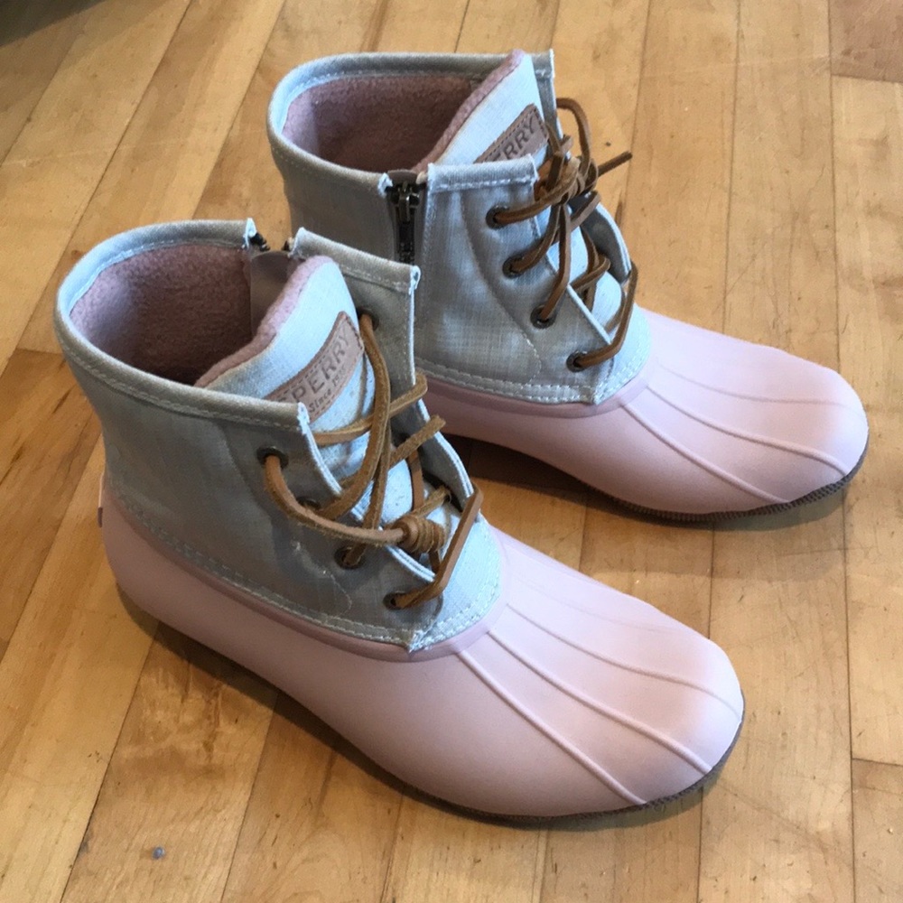 Brand New Sperry Saltwater Boots.